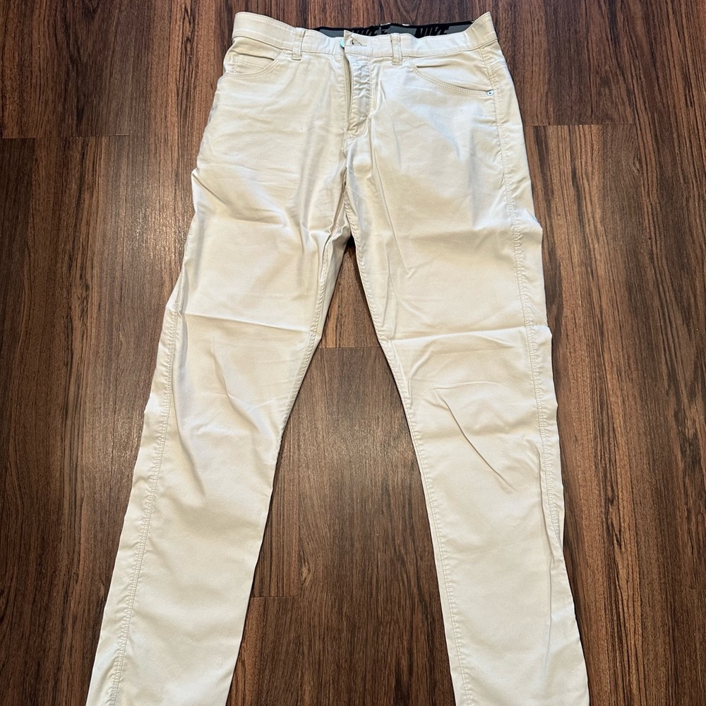 Nike Men’s Golf Pant in Cream/White Size 32 x 32 Slim Fit